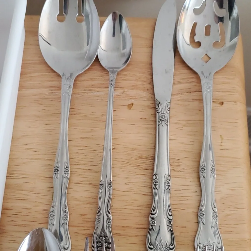 Vintage Regency Silver Service for 10 Cutterly